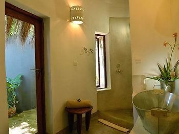 Bakwena Lodge Kasane Ngoại thất bức ảnh