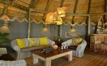 Bakwena Lodge Kasane Ngoại thất bức ảnh
